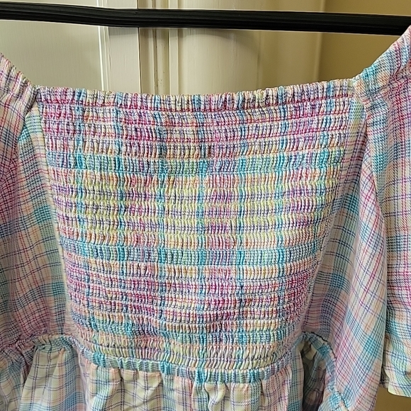 Ingrid & Isabel Woven Peek-a-boo Tie-Front Smocked Maternity Top Plaid-Size XL - Picture 5 of 7